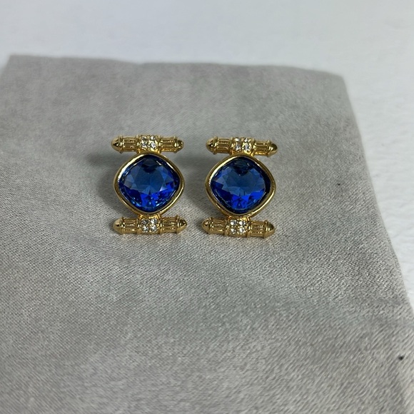Vintage Swarovski Blue Crystal Clear Crystal Post Back Earrings - Picture 2 of 5